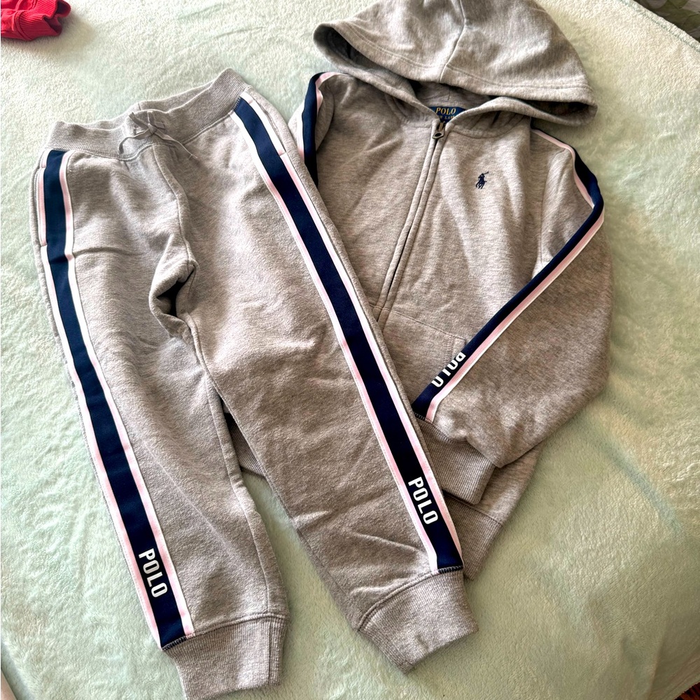 Polo RL warm kids suit.